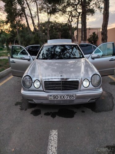 Mercedes E 230 1995, 470,000 km - 2.3 l - Bakı