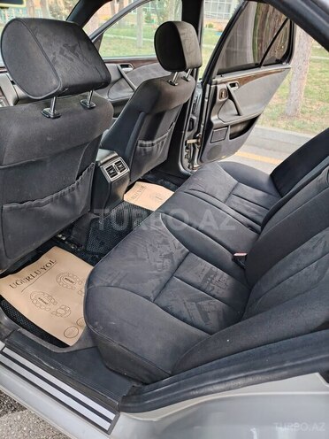 Mercedes E 230 1995, 470,000 km - 2.3 l - Bakı