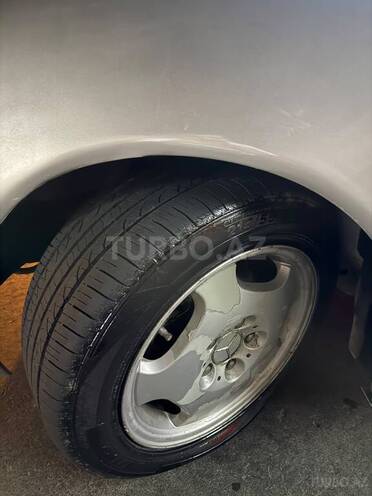 Mercedes E 200 1997, 450,000 km - 2.0 l - Mingəçevir