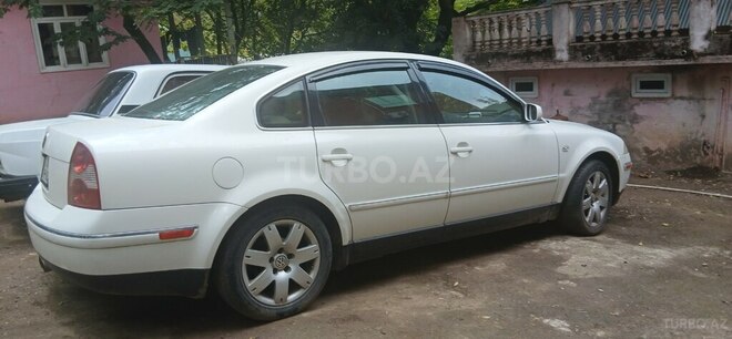 Volkswagen Passat 2003, 480,000 km - 1.8 l - Biləsuvar