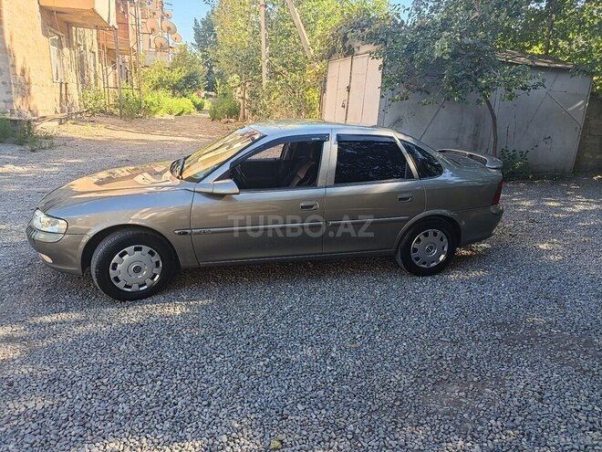 Opel Vectra 1996, 333,327 km - 1.8 l - Gəncə