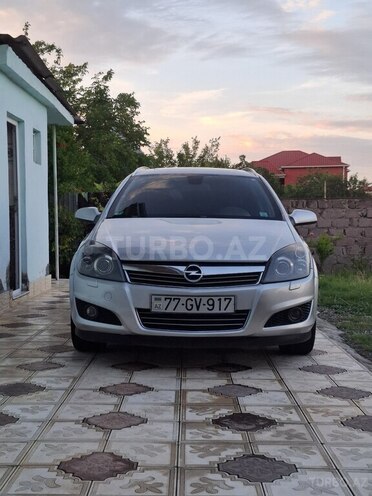 Opel Astra 2009, 253,369 km - 1.4 l - Gəncə