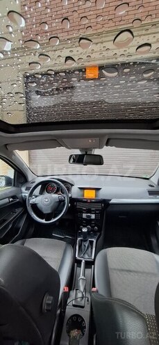 Opel Astra 2009, 253,369 km - 1.4 l - Gəncə