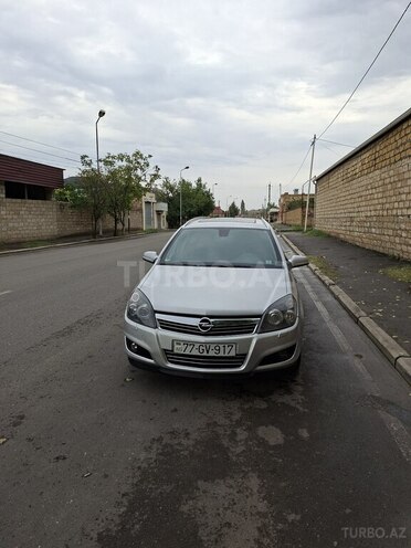 Opel Astra 2009, 253,369 km - 1.4 l - Gəncə