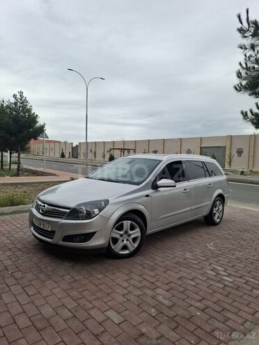 Opel Astra 2009, 253,369 km - 1.4 l - Gəncə