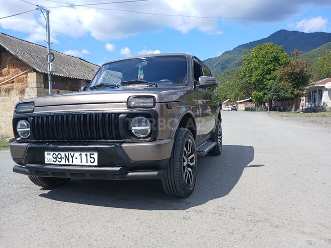 LADA (VAZ) Niva 2015, 156,000 km - 1.7 л - Zaqatala