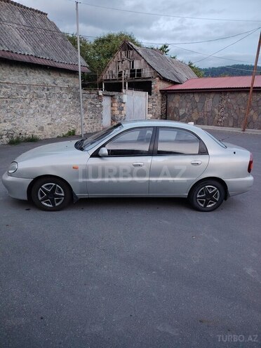 Daewoo Lanos 2010, 288,982 km - 1.5 l - Qax