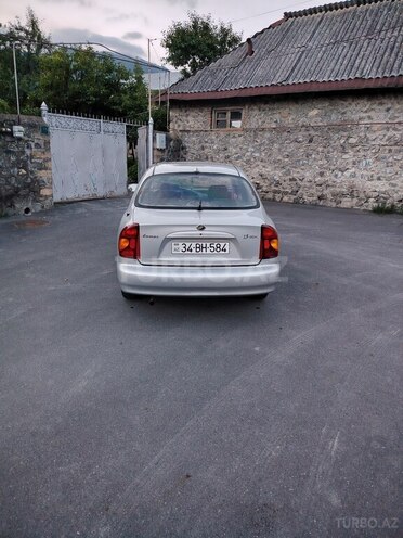 Daewoo Lanos 2010, 288,982 km - 1.5 l - Qax