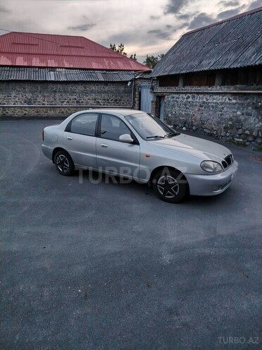 Daewoo Lanos 2010, 288,982 km - 1.5 l - Qax