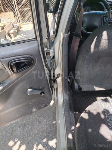 Daewoo Lanos 2010, 288,982 km - 1.5 l - Qax