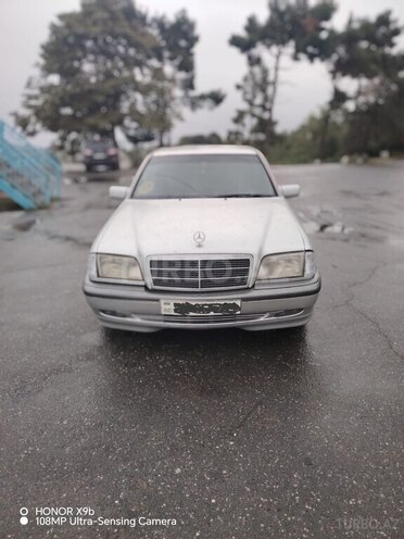 Mercedes C 180 1995, 591,456 km - 1.8 l - Quba