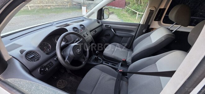 Volkswagen Caddy 2011, 560,000 km - 1.6 l - Ağdaş