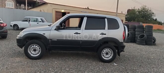 Chevrolet Niva 2012, 195,000 km - 1.7 л - Gəncə