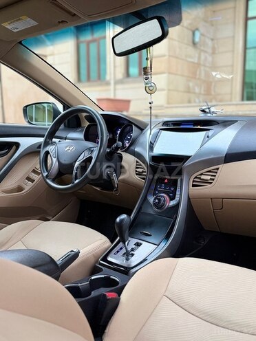 Hyundai Elantra 2013, 216,456 km - 1.8 л - İmişli
