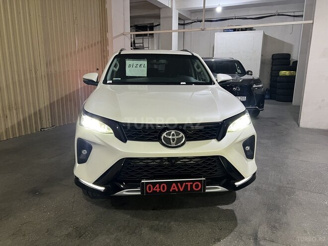 Toyota Fortuner 2022, 145,000 km - 2.8 л - Bakı
