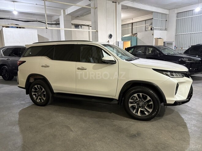 Toyota Fortuner 2022, 145,000 km - 2.8 л - Bakı