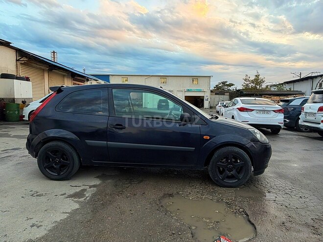 Ford Fiesta 2007, 300,000 km - 1.4 l - Bakı