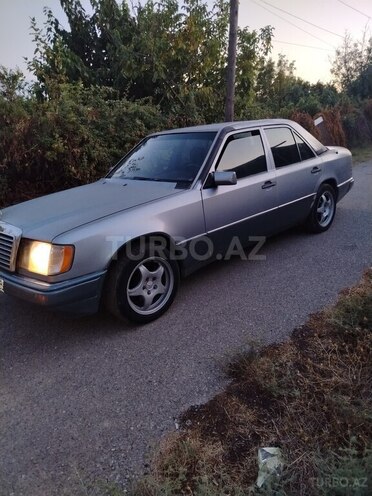 Mercedes 300 D 1992, 200,000 km - 3.0 л - Ağsu
