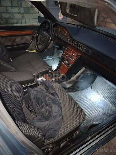 Mercedes 300 D 1992, 200,000 km - 3.0 л - Ağsu