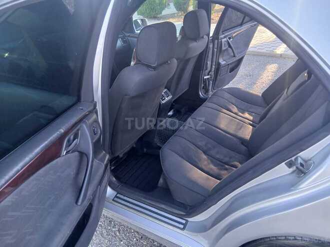 Mercedes E 220 2001, 680,000 km - 2.2 l - Tərtər