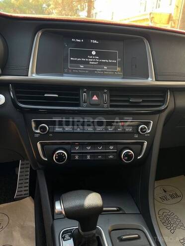 Kia K5 2017, 166,000 km - 2.0 l - Salyan