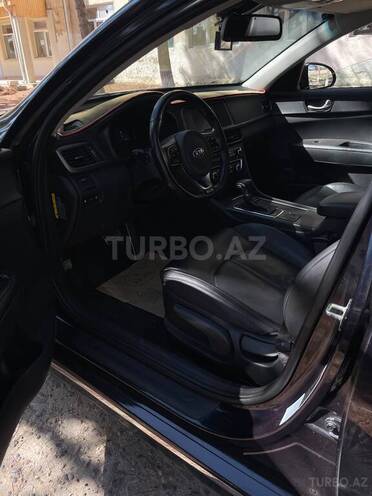 Kia K5 2017, 166,000 km - 2.0 l - Salyan