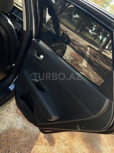 Kia K5 2017, 166,000 km - 2.0 l - Salyan