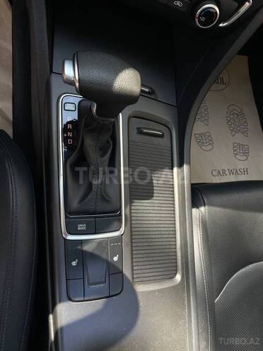 Kia K5 2017, 166,000 km - 2.0 l - Salyan