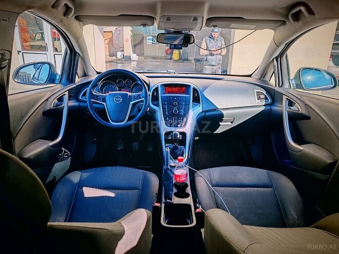 Opel Astra 2010, 179,230 km - 1.4 l - Sumqayıt