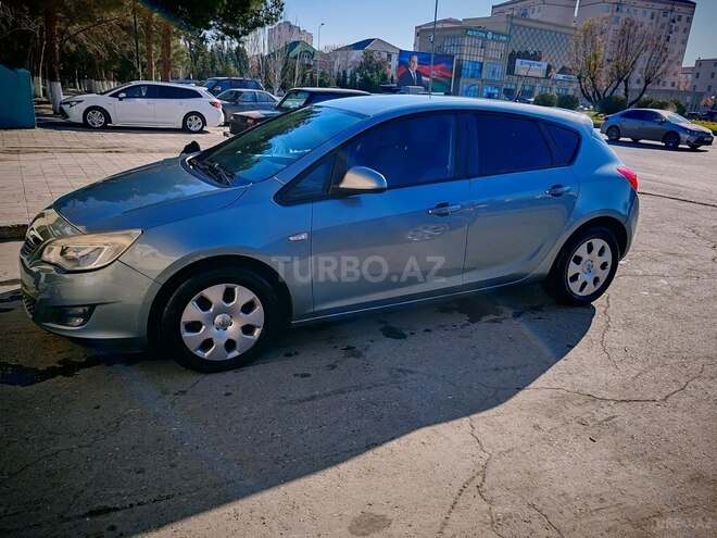 Opel Astra 2010, 179,230 km - 1.4 l - Sumqayıt