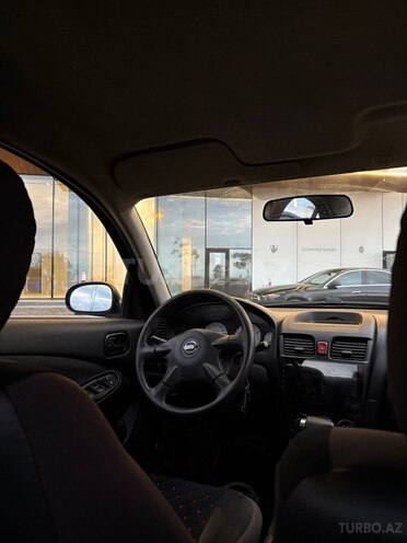 Nissan Sunny 2010, 311,000 km - 1.3 л - Bakı