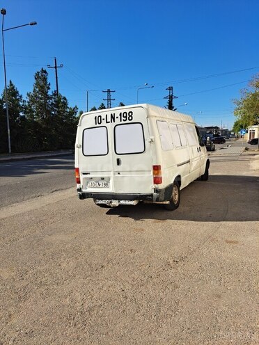 Ford Transit 1992, 250,000 km - 2.5 l - Bərdə