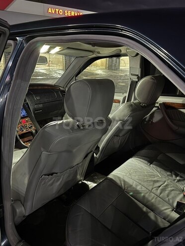 Mercedes C 200 1999, 252,000 km - 2.0 л - Sabirabad