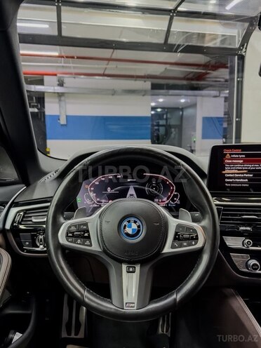 BMW 530e 2022, 33,000 km - 2.0 l - Bakı