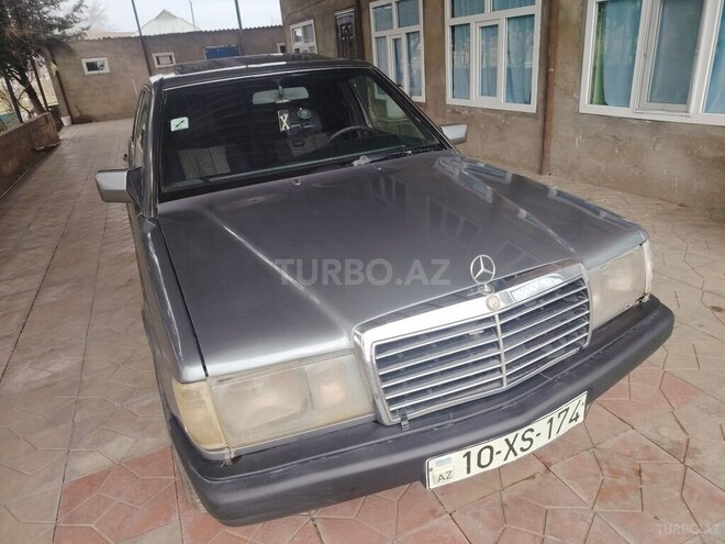 Mercedes 190 1992, 132,589 km - 2.0 l - Cəlilabad