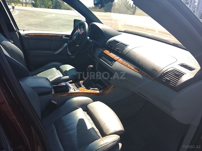 BMW X5 2000, 288,053 km - 3.0 l - Qax