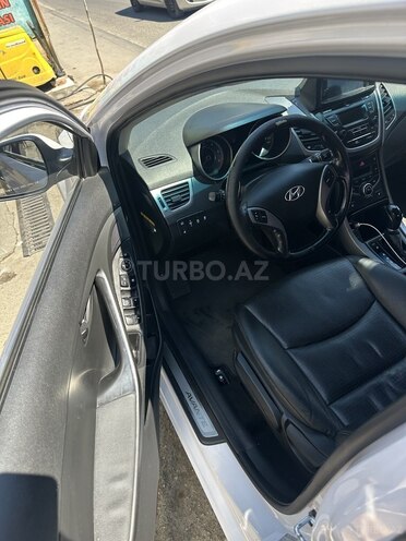Hyundai Avante 2014, 270,000 km - 1.6 l - Bakı