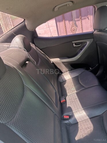 Hyundai Avante 2014, 270,000 km - 1.6 l - Bakı
