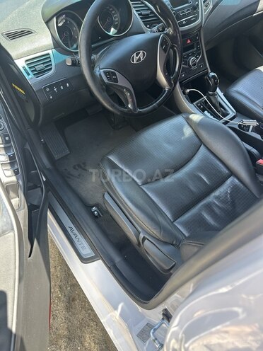 Hyundai Avante 2014, 270,000 km - 1.6 l - Bakı