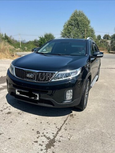 Kia Sorento 2013, 147,000 km - 3.5 l - 