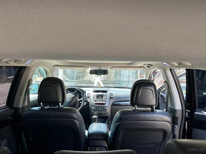 Kia Sorento 2013, 147,000 km - 3.5 l - 