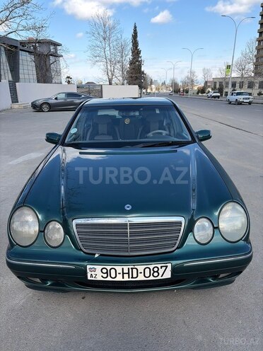 Mercedes E 240 1999, 300,000 km - 2.4 l - Gəncə
