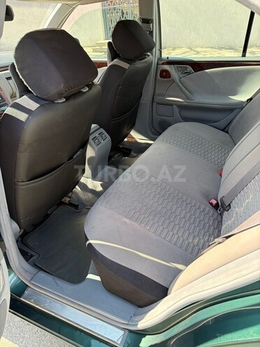 Mercedes E 240 1999, 300,000 km - 2.4 l - Gəncə