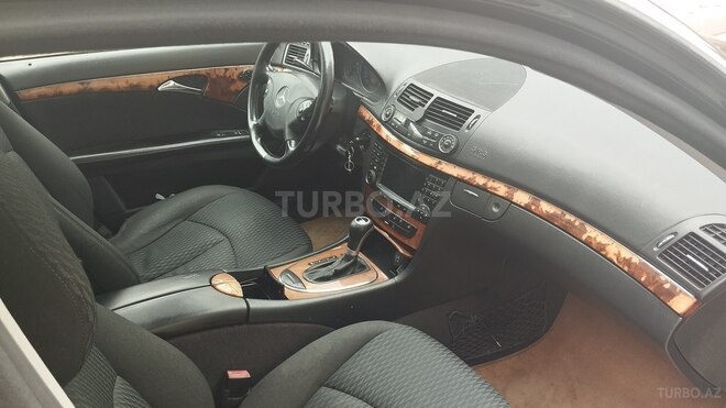 Mercedes E 280 2005, 414,000 km - 3.0 l - Bakı