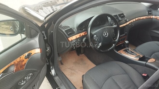 Mercedes E 280 2005, 414,000 km - 3.0 l - Bakı