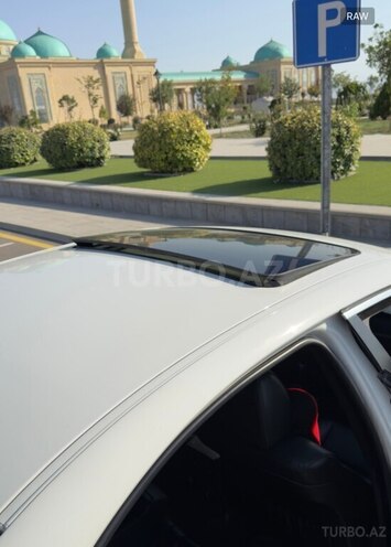 BMW 525 2005, 330,000 km - 2.5 l - Bakı
