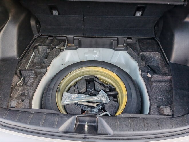 Subaru Forester 2014, 106,395 km - 2.5 l - Bakı