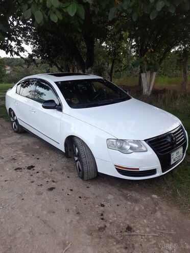 Volkswagen Passat 2005, 447,000 km - 2.0 l - Quba