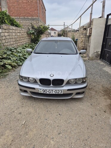 BMW 525 2003, 300,000 km - 2.5 l - Bakı