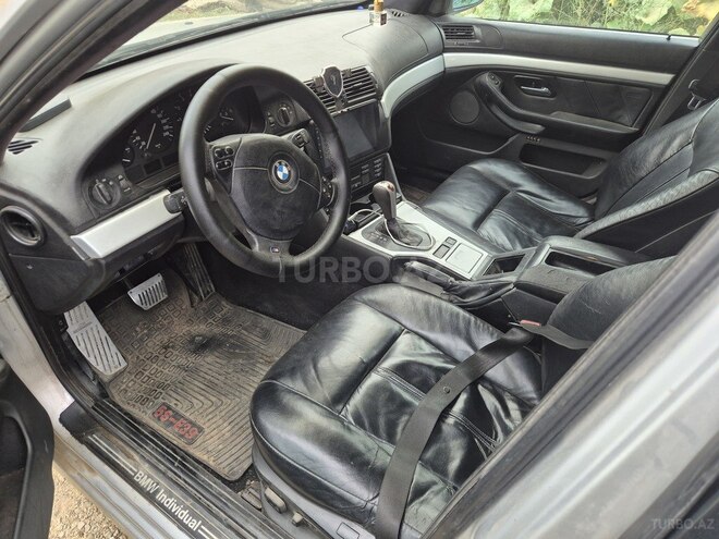 BMW 525 2003, 300,000 km - 2.5 l - Bakı